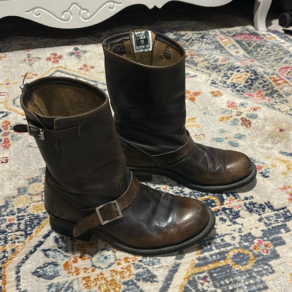 FRYE BOOTS